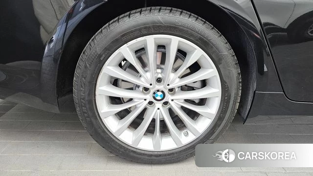 BMW 5 Series (G30) id 4444265 из Кореи 25