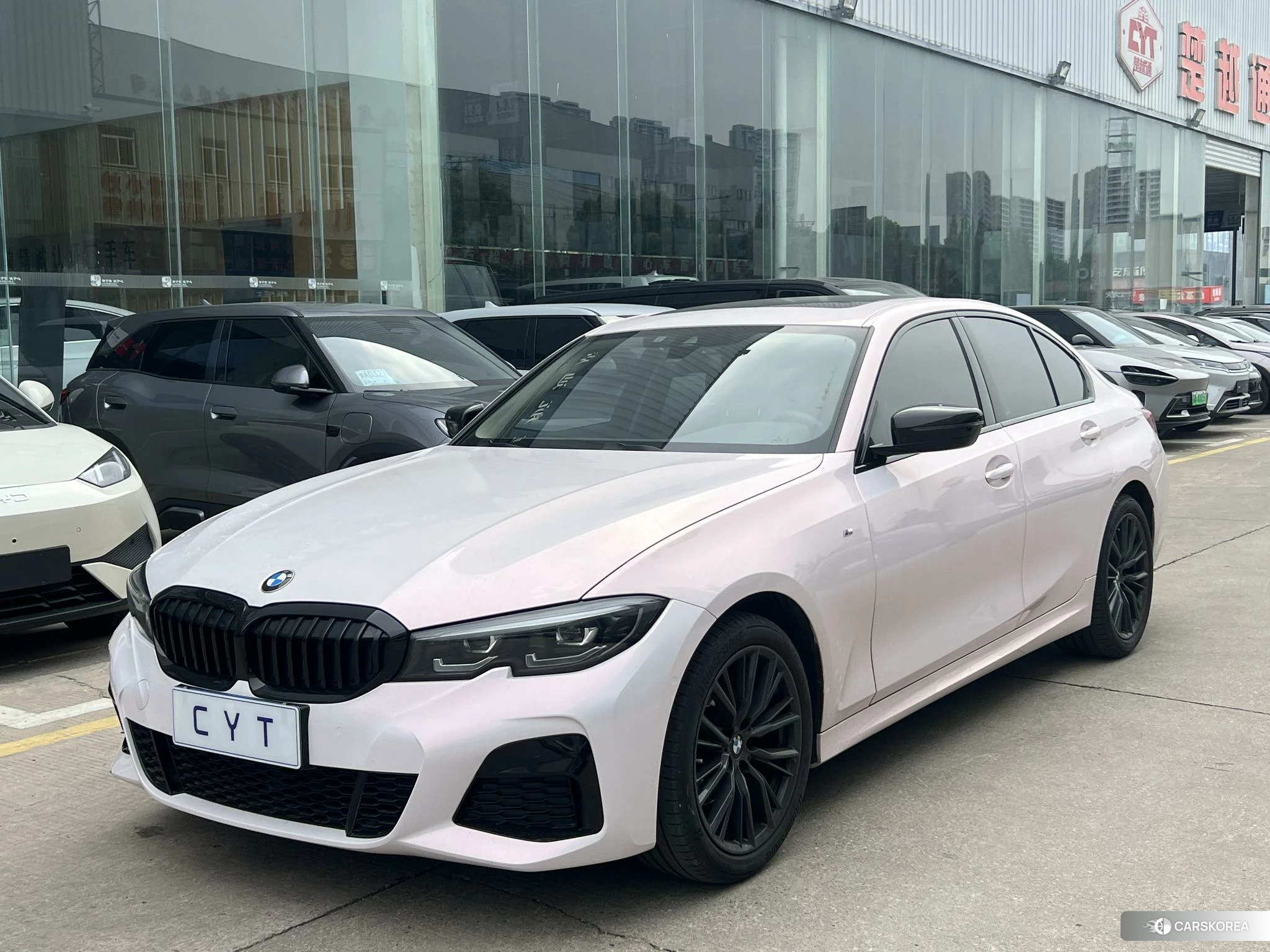 BMW 3 series id 4461439 из Китая 8