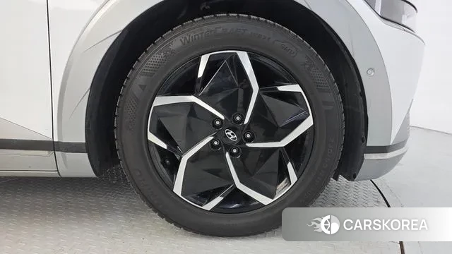 Hyundai Ionic 5 id 3431831 из Кореи 15