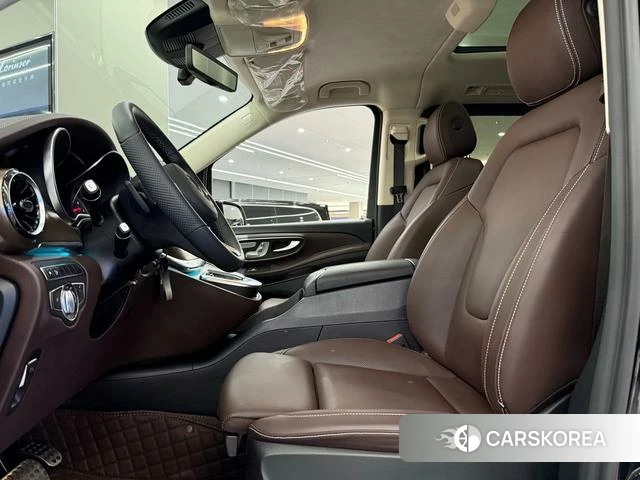 Mercedes-Benz V-class id 4278267 из Китая 17