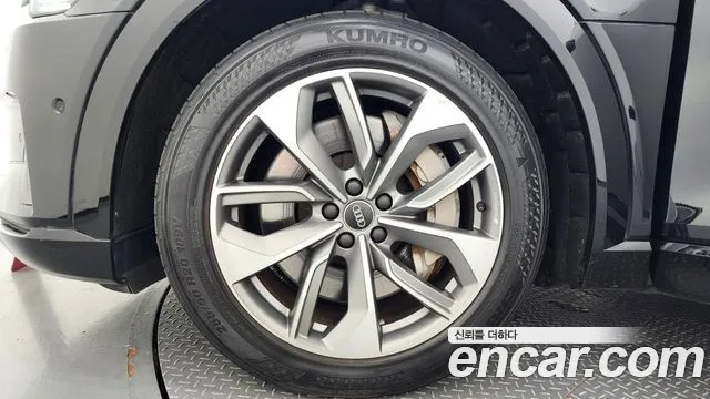 Audi e-Tron id 2818113 из Кореи 15