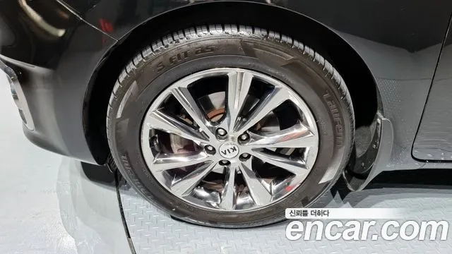 Kia All New Carnival id 2516970 из Кореи 15