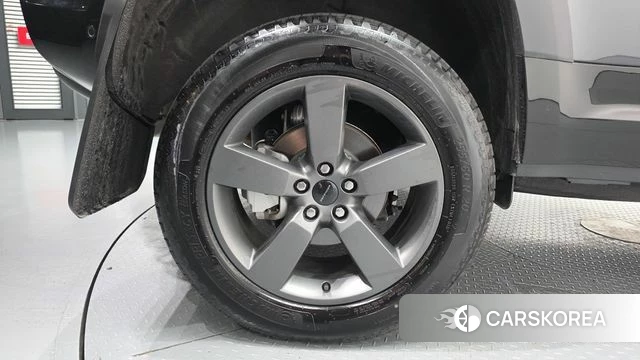 Land Rover Defender (L663) id 4748821 из Кореи 15
