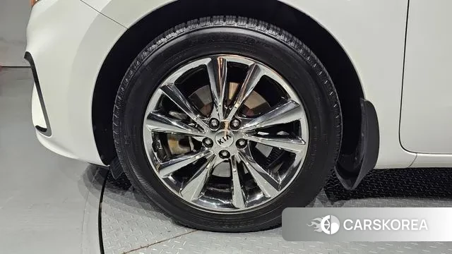 Kia The New Carnival id 3060903 из Кореи 15