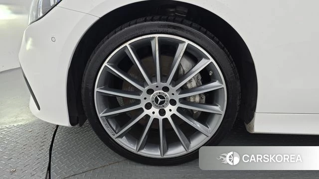 Mercedes-Benz E-Class W213 id 4619363 из Кореи 29