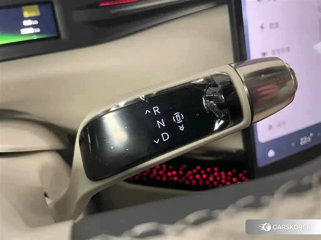 Xiaopeng GX id 4559817 из Китая 34