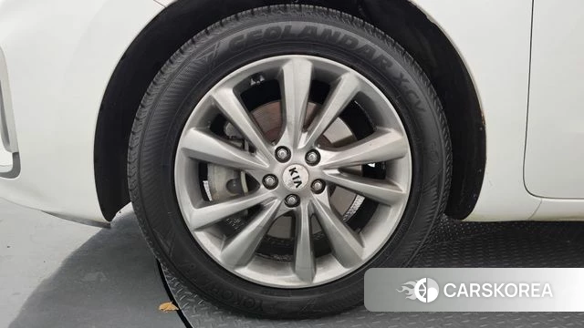 Kia The New Carnival id 4246126 из Кореи 15