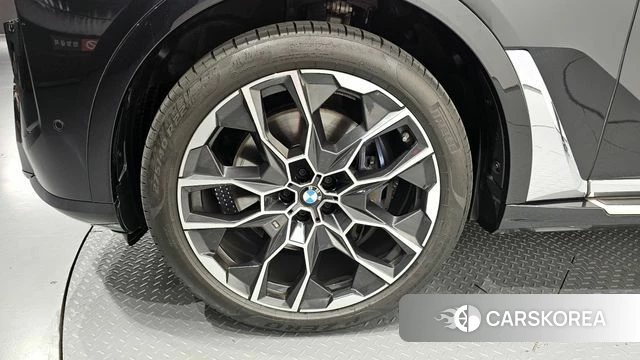 BMW X7 (G07) id 4407937 из Кореи 31