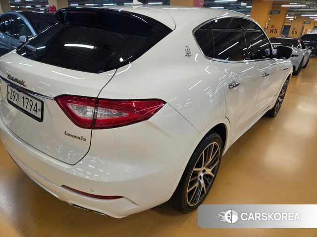 Maserati Levante id 4551862 из Кореи 15