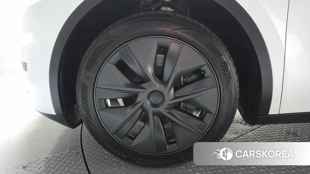 Tesla Model Y id 4480291 из Кореи 27