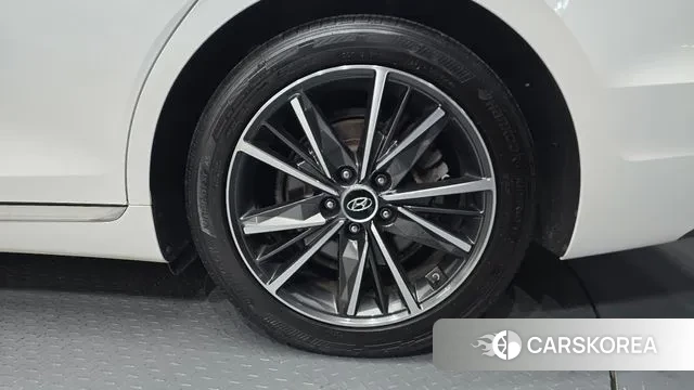 Hyundai The New Grandeur IG id 3439333 из Кореи 15