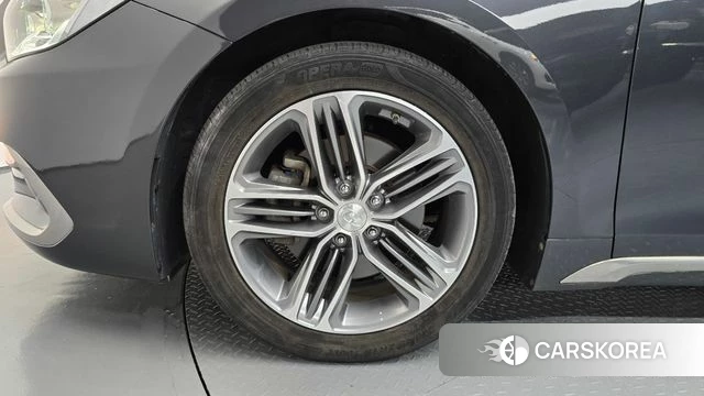 Hyundai Grandeur IG id 4605310 из Кореи 28
