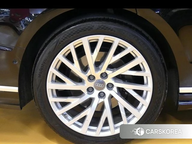 Audi A8 (D5) id 3904746 из Кореи 15