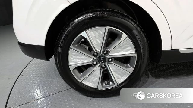Kia Soul Booster EV id 4384405 из Кореи 15
