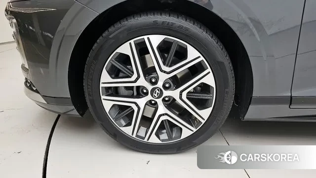 Hyundai Grandeur (GN7) id 3679903 из Кореи 15