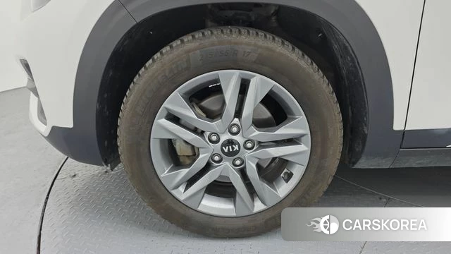 Kia Seltos id 4338911 из Кореи 15