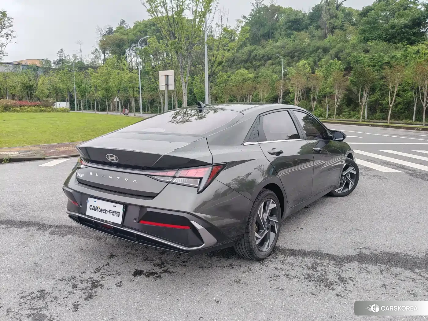 Hyundai Elantra id 4546529 из Китая 8