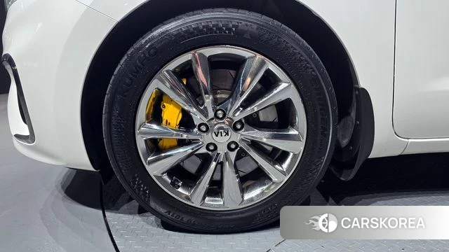 Kia The New Carnival id 4251013 из Кореи 15