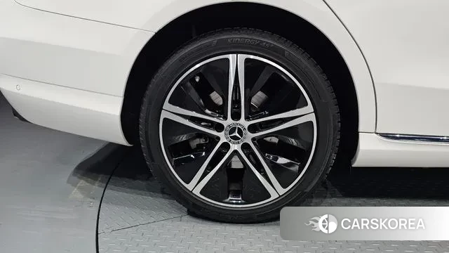 Mercedes-Benz C-Class W205 id 3588176 из Кореи 15