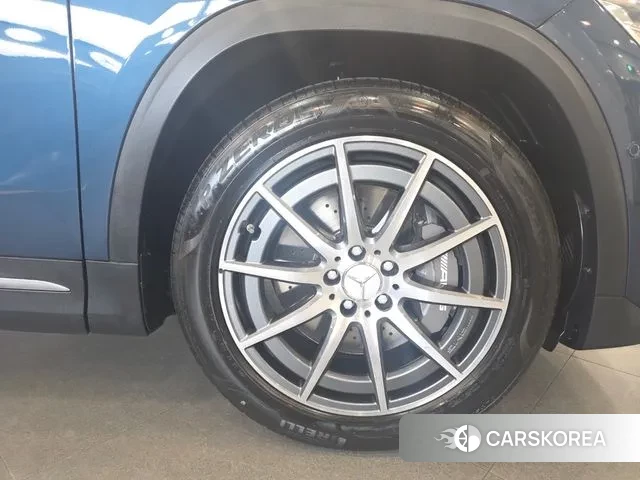 Mercedes-Benz GLA - Class H247 id 3600270 из Кореи 15