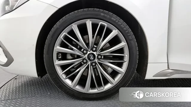 Hyundai Grandeur IG id 3439981 из Кореи 15