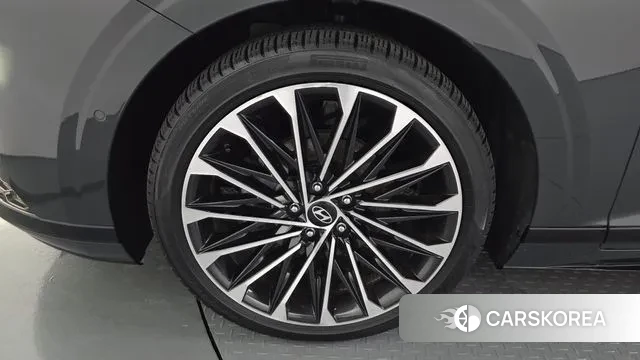 Hyundai Grandeur Hybrid (GN7) id 3502791 из Кореи 15