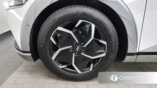 Hyundai Ionic 5 id 3488378 из Кореи 15