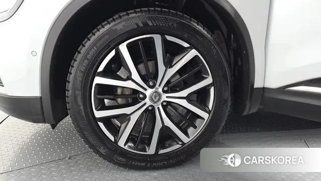 Renault Korea (Samsung) The New QM6 id 3698389 из Кореи 15