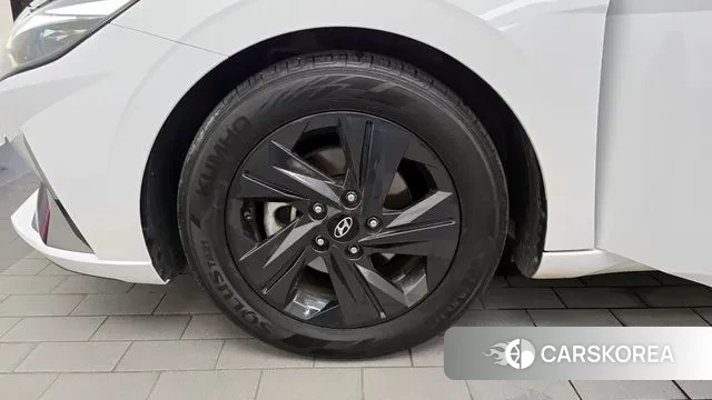 Hyundai Avante Hybrid (CN7) id 2994874 из Кореи 15