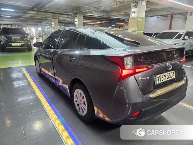 Toyota Prius 4th Generation id 3059286 из Кореи 12