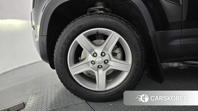 Land Rover Defender (L663) id 4463962 из Кореи 30