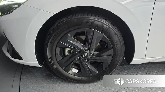 Hyundai Avante (CN7) id 3467894 из Кореи 15