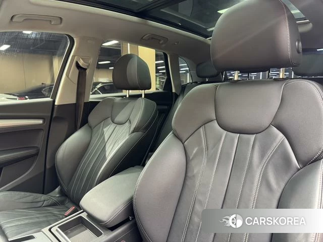 Audi Q5L Sportback id 4261588 из Китая 40
