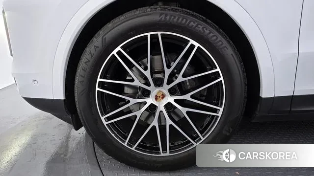 Porsche Cayenne (PO536) id 3605594 из Кореи 15