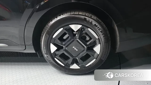 Kia The New Carnival 4th Generation id 3711540 из Кореи 15