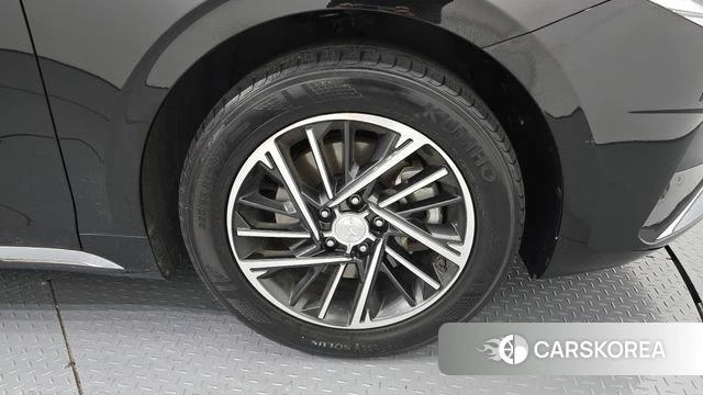 Hyundai The New Grandeur IG id 3892759 из Кореи 15