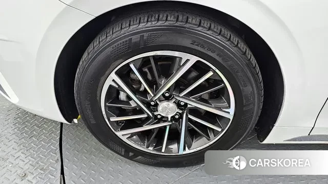 Hyundai The New Grandeur IG id 3302125 из Кореи 15