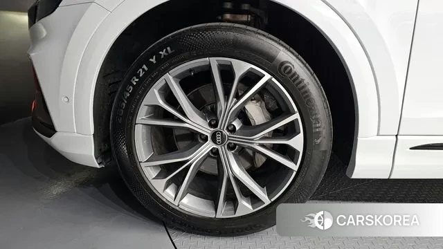 Audi Q8 (4M) id 3639493 из Кореи 15