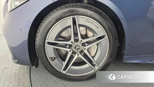 Mercedes-Benz C-Class W206 id 4904643 из Кореи 32
