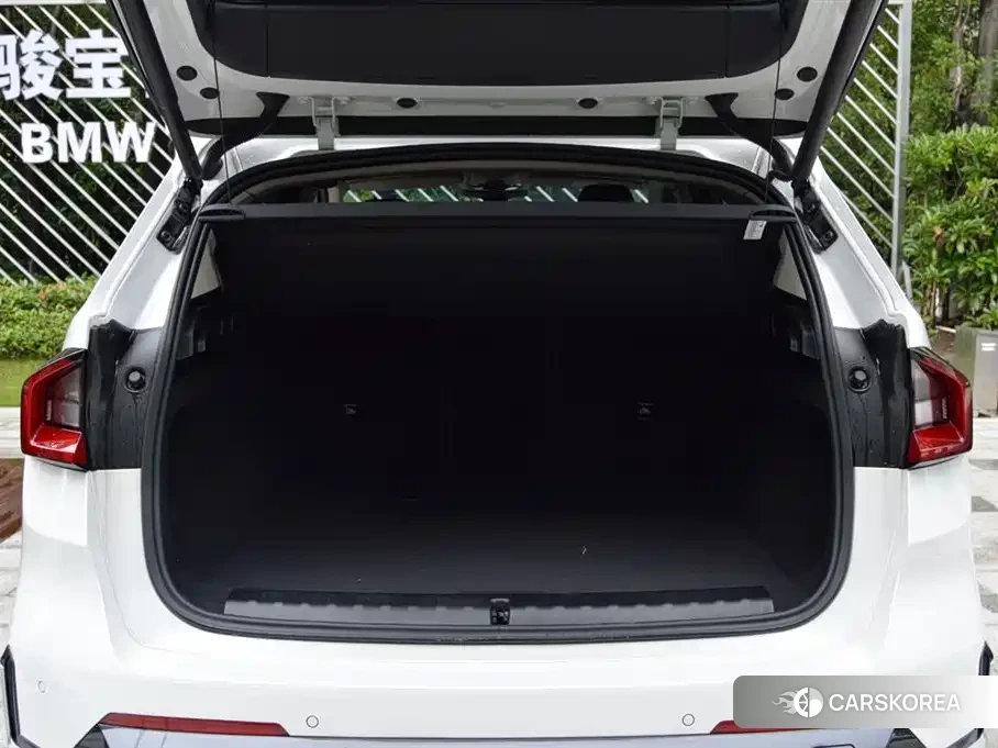 BMW X1 id 4545609 из Китая 9