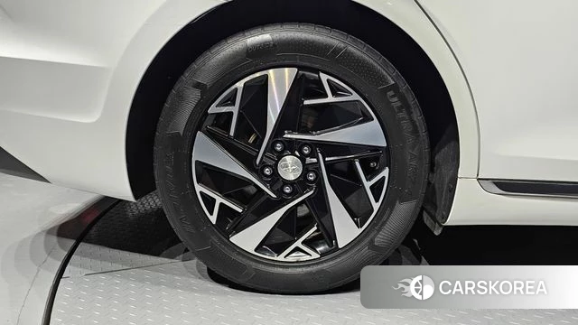 Hyundai The New Grandeur IG Hybrid id 4677406 из Кореи 15