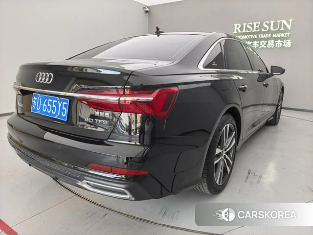 Audi A6L id 4307458 из Китая 12