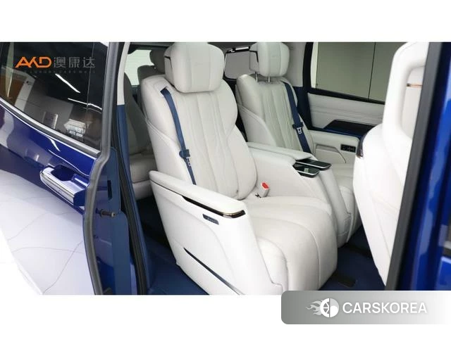Buick century 2023 Зеленый из Китая, фото 6