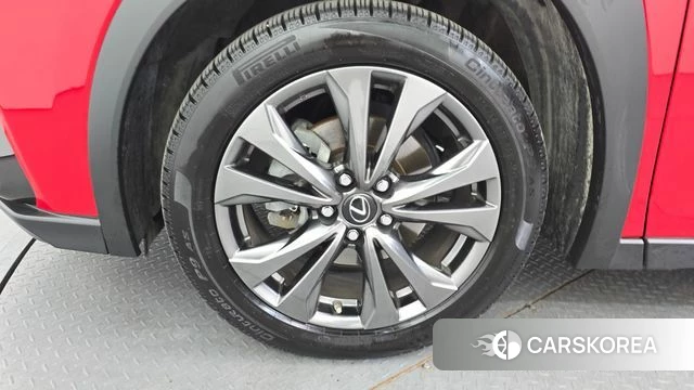 Lexus UX250h id 3872814 из Кореи 15