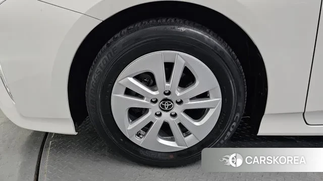 Toyota Prius 4th Generation id 3060987 из Кореи 15