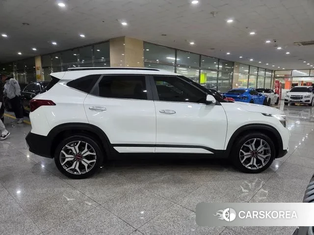 Kia Seltos id 3468152 из Кореи 15