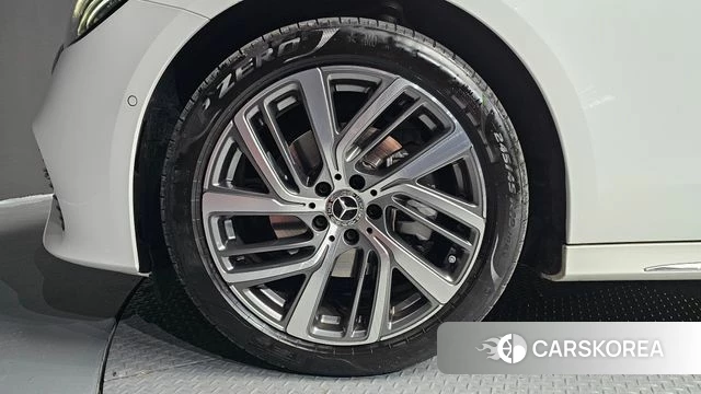 Mercedes-Benz E-Class W214 id 4177698 из Кореи 15