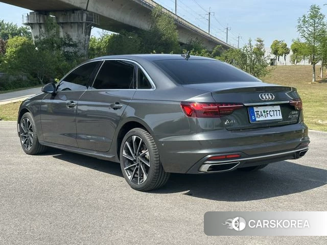 Audi A4L id 4262043 из Китая 11