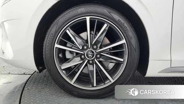 Hyundai The New Grandeur IG id 4609383 из Кореи 31