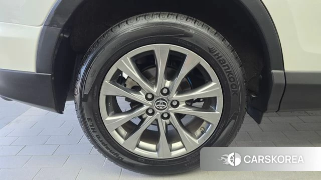 Toyota RAV4 id 4689343 из Кореи 15